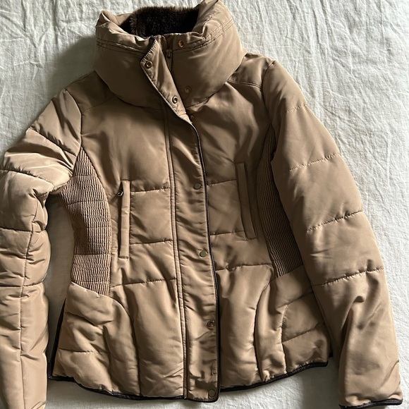 ZARA PUFFER - Picture 1 of 7